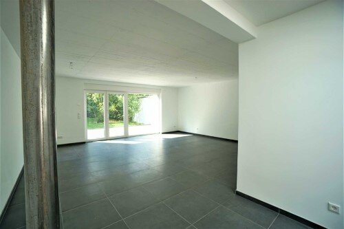 Wohnung zur Miete 700 € 2 Zimmer 98 m²<br/>Wohnfläche ab sofort<br/>Verfügbarkeit Brühler Straße Raderberg Köln 50968