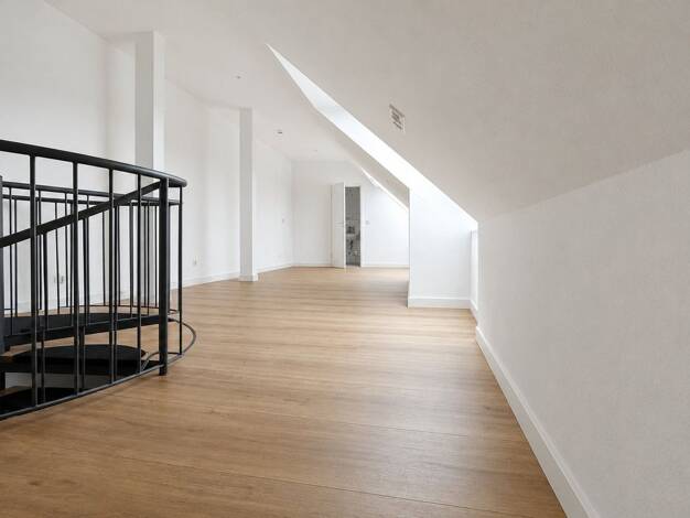 Studio zur Miete 600 € 1 Zimmer 40 m² 5. Geschoss Schönbachstraße 88 Stötteritz Leipzig 04299