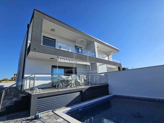 Doppelhaushälfte zum Kauf 500.000 € 4 Zimmer 160 m² 400 m² Grundstück Kanfanar 52341