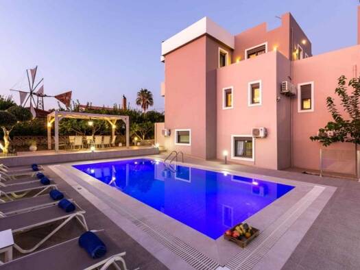 Haus zum Kauf 1.100.000 € 8 Zimmer 270 m² 3.000 m² Grundstück Kreta Municipality of Rethymnon 741 50
