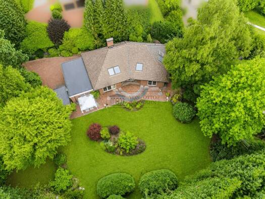 Haus zum Kauf 420.000 € 9 Zimmer 264 m² 1.800 m² Grundstück Garlstedt Osterholz-Scharmbeck 27711