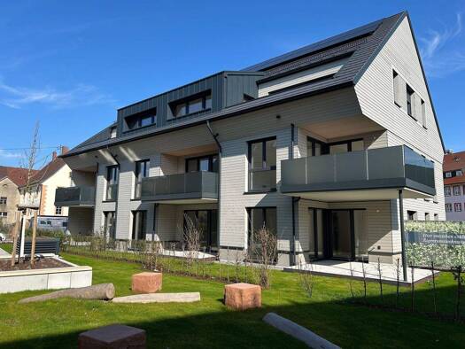 Wohnung zum Kauf - Erstbezug provisionsfrei 744.900 € 3 Zimmer 85,1 m² 2. Geschoss frei ab sofort Bundesstraße 27 Zarten Kirchzarten 79199