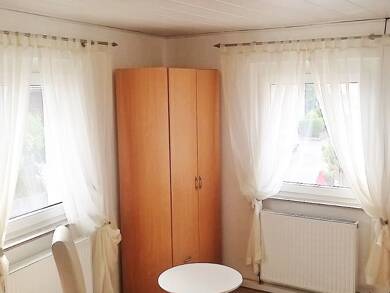 WG-Zimmer zur Miete Wohnen auf Zeit 560 € 14 m² frei ab 30.12.2025 Reinhartstrasse 0 Mühlhausen Stuttgart-Mühlhausen 70378
