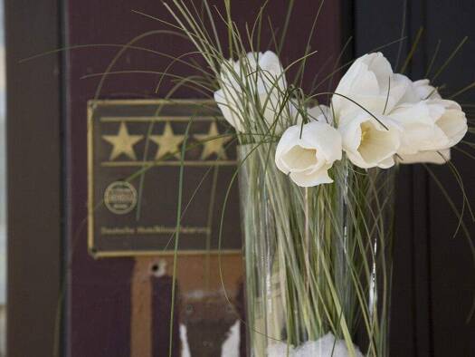 Hotel zum Kauf provisionsfrei 16 Zimmer 610 m² Gastrofläche 17.000 m² Grundstück Weismark-Feyen Trier 54296