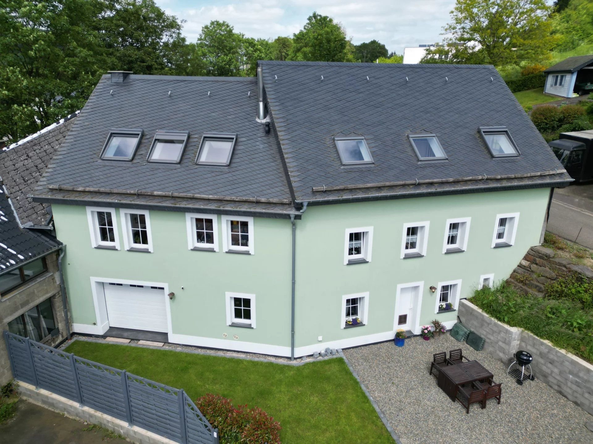 Einfamilienhaus zum Kauf provisionsfrei 7 Zimmer 178,7 m²<br/>Wohnfläche 466 m²<br/>Grundstück Manderfelder Straße, Schönberg 4A Schoenberg Saint-Vith 4780