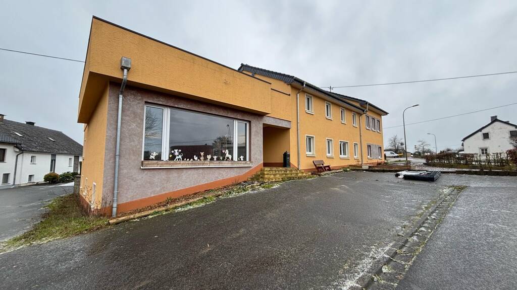 Mehrfamilienhaus zum Kauf 360.000 € 12 Zimmer 484 m² 2.564 m² Grundstück Lichtenborn 54619