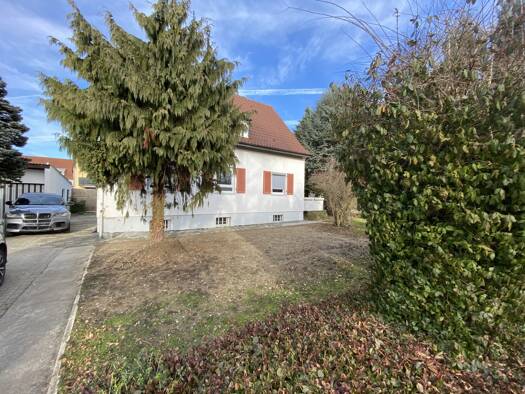 Mehrfamilienhaus zum Kauf 630.000 € 8 Zimmer 138 m² 535 m² Grundstück Meckenbeuren Meckenbeuren 88074