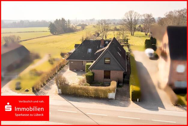 Mehrfamilienhaus zum Kauf 637.000 € 12 Zimmer 258 m² 992 m² Grundstück St. Lorenz Nord Lübeck, St. Lorenz Nord 23556