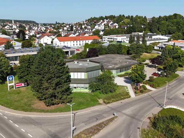 Verkaufsfläche zum Kauf 1.540 m² Verkaufsfläche teilbar ab 900 m² Laichingen 89150