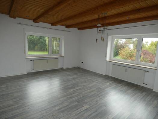 Wohnung zur Miete 730 € 2,5 Zimmer 85 m² 1. Geschoss Unterrothmühle Feuchtwangen 91555