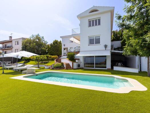 Einfamilienhaus zum Kauf provisionsfrei 1.200.000 € 8 Zimmer 1.104 m² Grundstück Mataró 08304