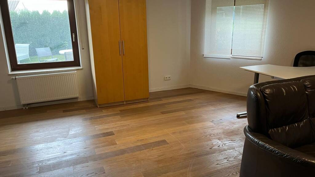 Wohnung zur Miete 550 € 1,5 Zimmer 48 m² Geschoss -1/2 frei ab 01.07.2026 Neckartenzlingen 72654