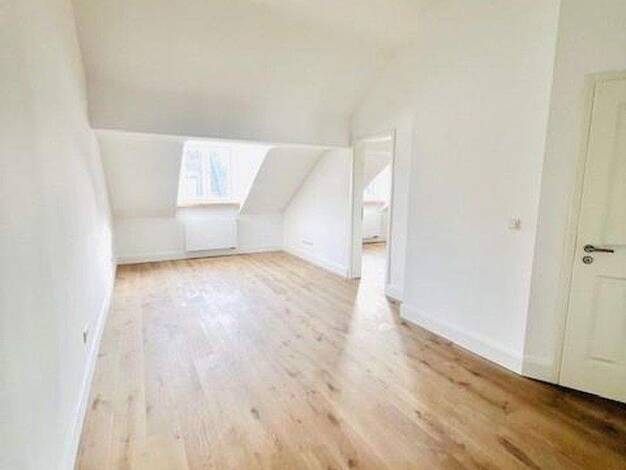 Wohnung zur Miete 1.250 € 2 Zimmer 53 m² 5. Geschoss frei ab 01.01.2026 Schwalbacher Straße 23 Gallus Frankfurt am Main 60326