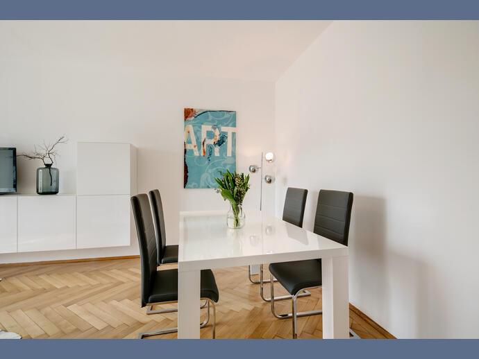 Wohnung zur Miete 2.360 € 3 Zimmer 89 m²<br/>Wohnfläche 01.02.2025<br/>Verfügbarkeit Neuschwabing München 80801