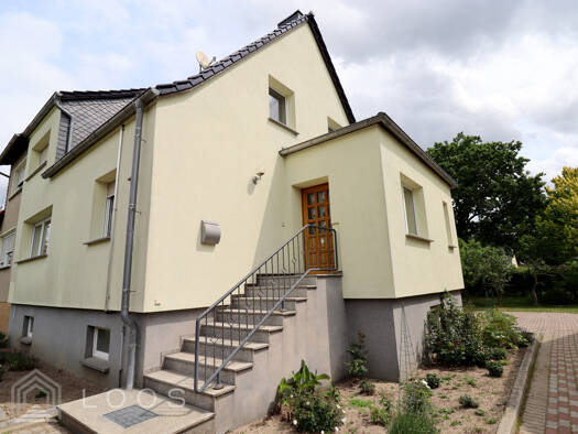 Doppelhaushälfte zum Kauf 185.000 € 4 Zimmer 120 m² 670 m² Grundstück Uebigau Uebigau-Wahrenbrück 04938