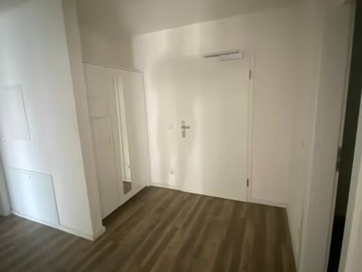 Wohnung zur Miete 770 € 2 Zimmer 68 m² Geschoss EG/4 frei ab sofort Weiden Weiden in der Oberpfalz 92637