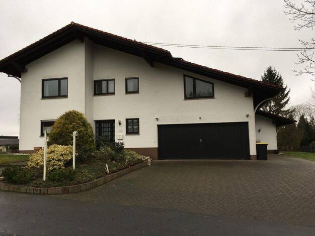 Einfamilienhaus zur Miete 1.650 € 11 Zimmer 255 m² 1.500 m² Grundstück frei ab 01.02.2026 Bornwiese 4 Ransbach-Baumbach 56235