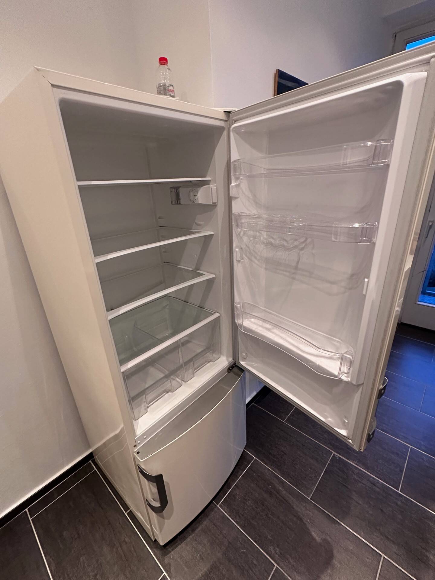 Schöne, ruhige, helle Wohnung Nähe Altstadt – Straße nicht freigegeben, 90459 Nürnberg – Vorschaubild 16