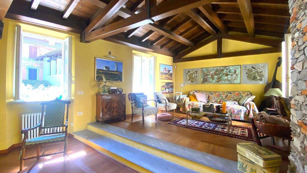 Einfamilienhaus zum Kauf 370.000 € 4 Zimmer 250 m² frei ab sofort Via G. A. Conelli Belgirate  28832