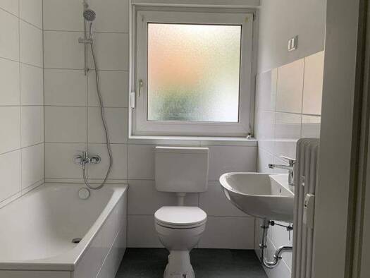 Wohnung zur Miete 409 € 2,5 Zimmer 52,4 m² 2. Geschoss frei ab 30.04.2026 Tannenbergstraße 23 Schalke Gelsenkirchen 45881