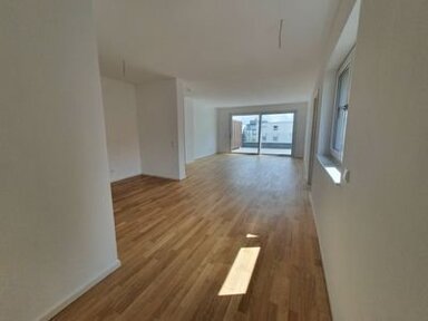 Wohnung zur Miete 700 € 3 Zimmer 107,1 m² frei ab sofort Bahnhofstraße Neuenhäusen Celle 29221