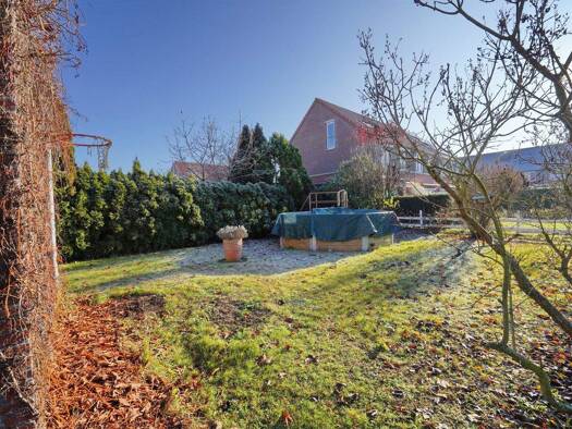 Haus zum Kauf 450.000 € 5 Zimmer 123 m² 347 m² Grundstück frei ab sofort Falkensee 14612