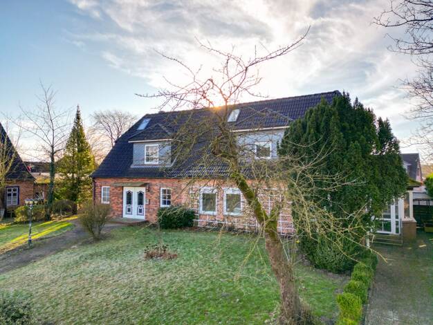 Mehrfamilienhaus zum Kauf 495.000 € 13 Zimmer 360,6 m² 1.067 m² Grundstück Aukrug 24613
