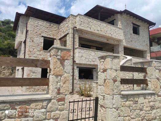 Villa zum Kauf 410.000 € 380 m² Toroni