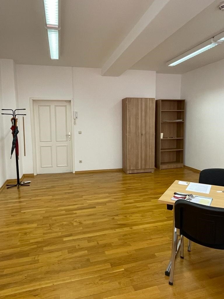 Büro-/Praxisfläche zur Miete provisionsfrei 210 € 20 m²<br/>Bürofläche Altmarkt 21 Stadtmitte Cottbus 03046