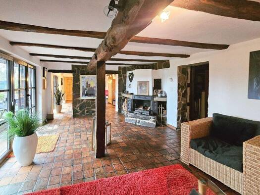 Wohnung zur Miete 930 € 3 Zimmer 103 m² 1. Geschoss frei ab 01.01.2026 Wied Neustadt 53577