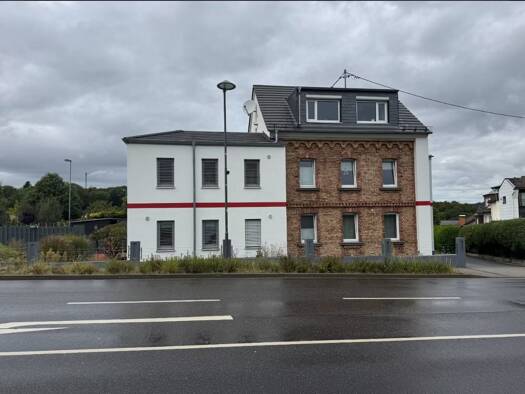 Maisonette zur Miete 1.300 € 4 Zimmer 143 m² Geschoss 1/3 frei ab sofort Hauptstraße 68 Neuhäusel 56335