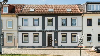 Reihenmittelhaus zum Kauf 359.000 € 9 Zimmer 200 m² 395 m² Grundstück Neustadt Brandenburg an der Havel 14776