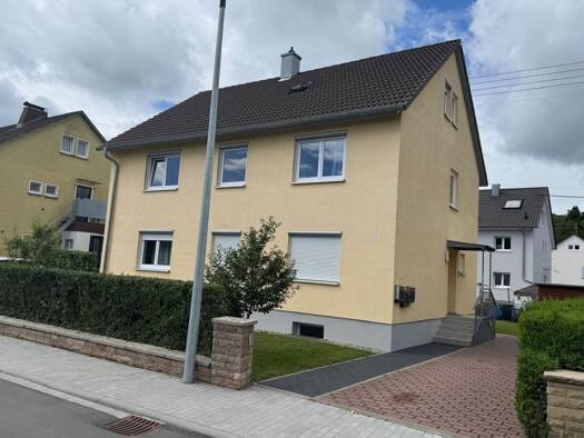 Mehrfamilienhaus zum Kauf provisionsfrei 599.000 € 8 Zimmer 200 m² 504 m² Grundstück frei ab sofort Möckmühl 74219
