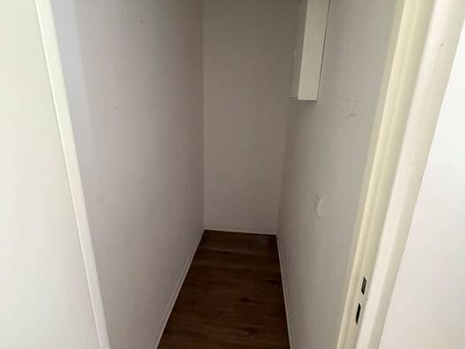 Wohnung zur Miete 320 € 1 Zimmer 38 m² 1. Geschoss frei ab sofort Mecklenburgring 53 Eschberg Mitte 66121