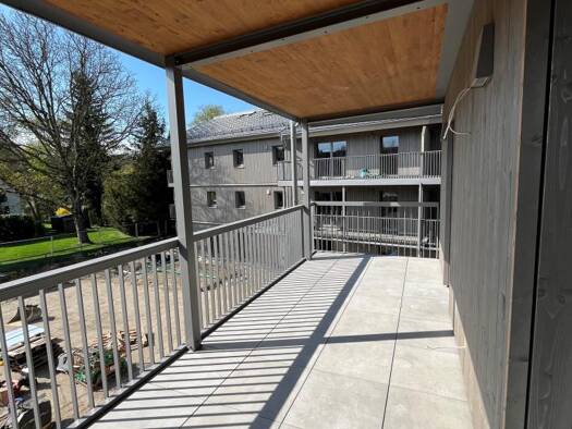Wohnung zum Kauf - Neubau provisionsfrei 489.700 € 3 Zimmer 87,1 m² frei ab 01.10.2026 Tittmoninger Straße Laufen Laufen 83410