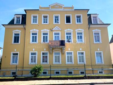 Mehrfamilienhaus zum Kauf 1.785.000 € 686,8 m² 980 m² Grundstück Dresden / Naußlitz 01159