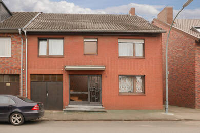 Doppelhaushälfte zum Kauf 475.000 € 6 Zimmer 141,1 m² 450 m² Grundstück Uedesheim Neuss / Uedesheim 41468