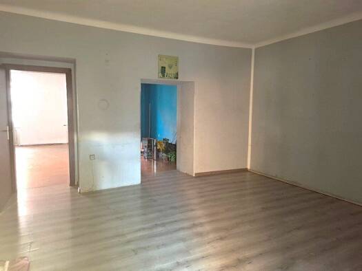 Wohnung zum Kauf 70.000 € 3 Zimmer 64,2 m² 1. Geschoss Trofaiach 8793