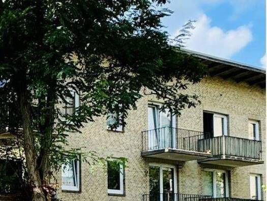 Wohnung zur Miete 723 € 2 Zimmer 42,5 m² frei ab sofort Kieler Str. 395 Stellingen Hamburg 22525