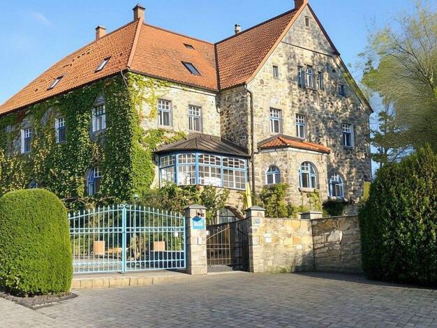 Haus zum Kauf 2.350.000 € 30 Zimmer 691 m² 3.466 m² Grundstück Breitenberg 94139