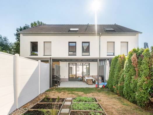 Reihenmittelhaus zum Kauf 498.700 € 6 Zimmer 139 m² 78 m² Grundstück Schwaigern Schwaigern 74193