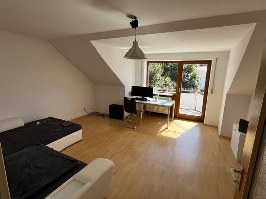 Wohnung zur Miete 825 € 3 Zimmer 75 m² 3. Geschoss frei ab sofort Mühldorf Mühldorf a.Inn 84453