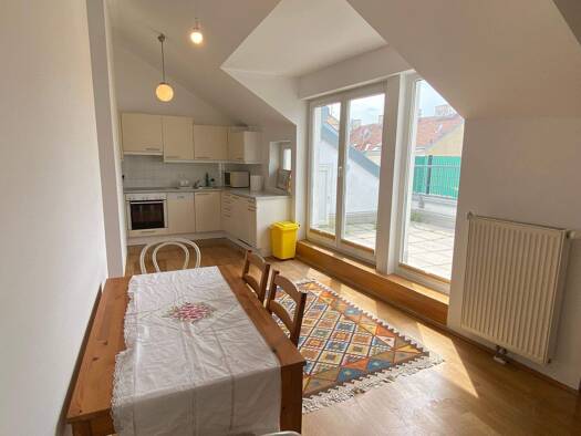Wohnung zur Miete auf Zeit 2.041 € 2 Zimmer 89 m² frei ab sofort Wien 1100