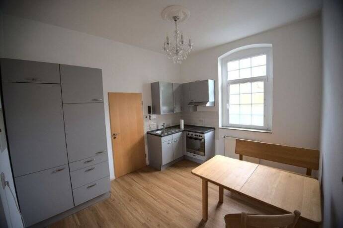 Property thumbnail 2