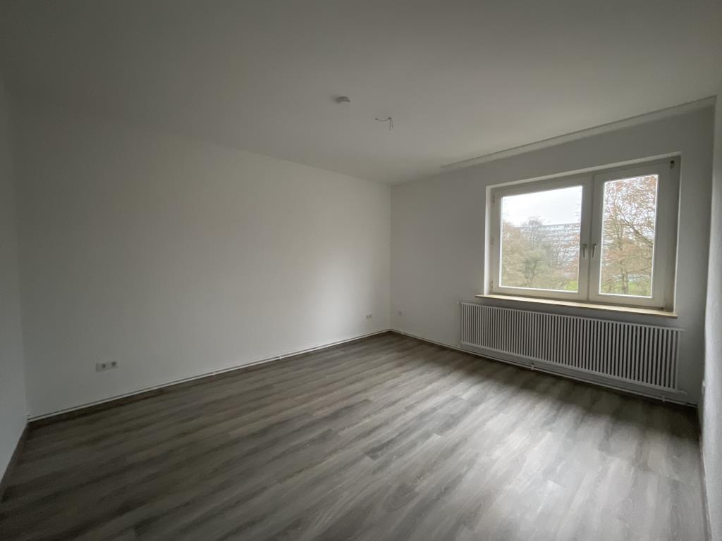 Wohnung zur Miete 433 € 3 Zimmer 67,9 m²<br/>Wohnfläche 2.<br/>Geschoss Kolberger Straße 15 Bant Wilhelmshaven 26382