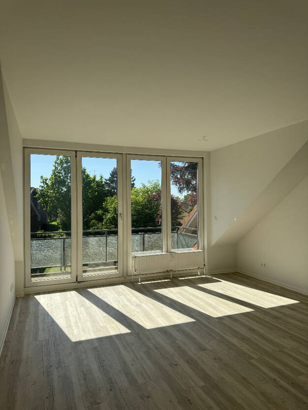 Wohnung zur Miete 692 € 2,5 Zimmer 69,3 m² Dachgeschoss, 3. Geschoss frei ab 01.06.2025 Heidkamp 47 Mittelfeld Lüneburg 21335