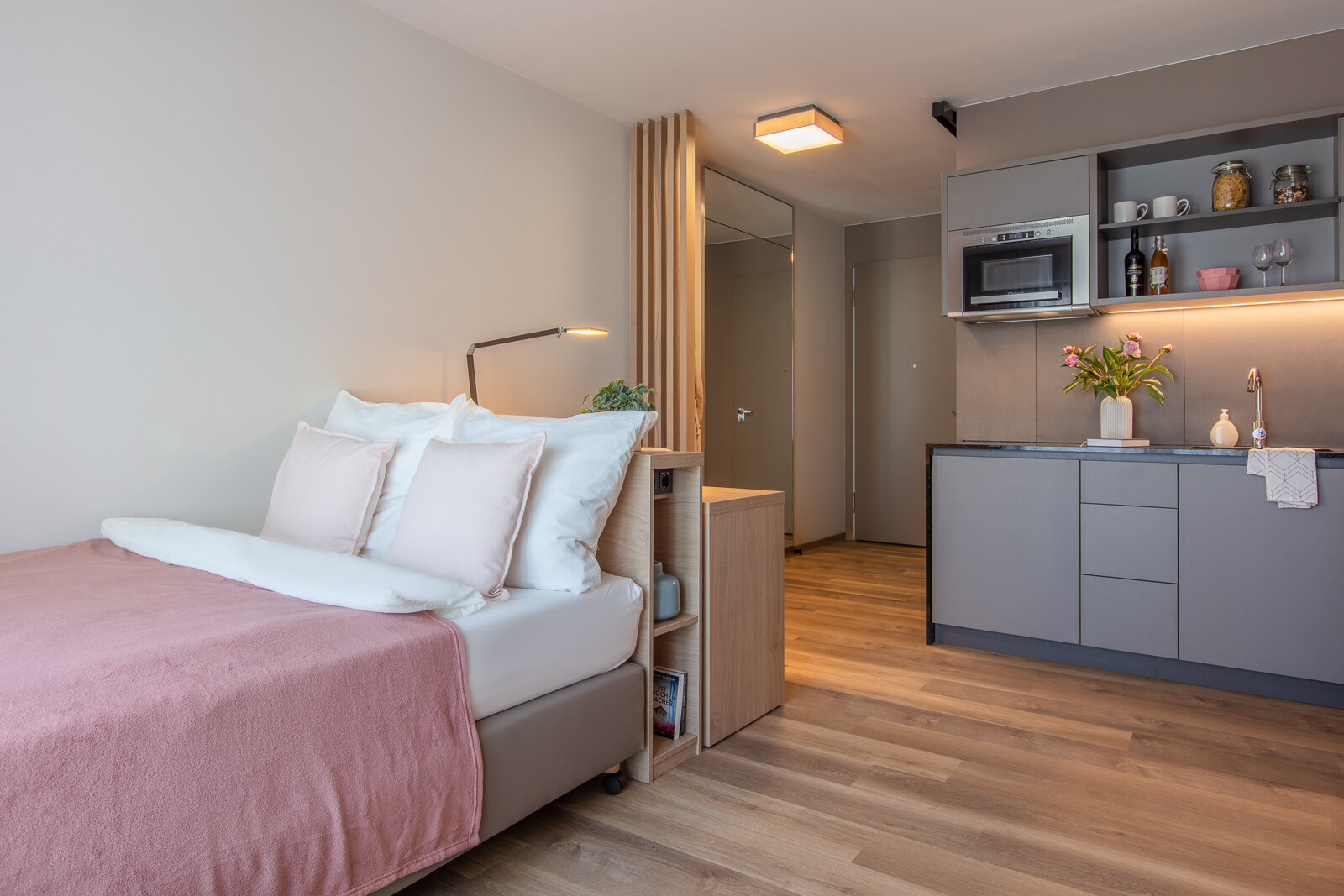 Studio zur Miete 795 € 1 Zimmer 24,3 m²<br/>Wohnfläche Niederrad Frankfurt am Main 60528