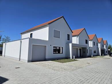 Wohnung zur Miete 1.880 € 5 Zimmer 154 m² EG frei ab 01.06.2025 K.-Marx-Str. 44e Lübbenau Lübbenau/Spreewald 03222