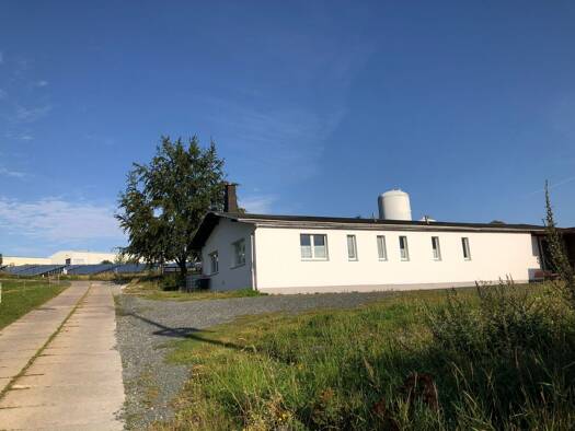 Büro zur Miete provisionsfrei 1.465 € 3 Zimmer 200 m² Bürofläche Gutenfürst Weischlitz 08538