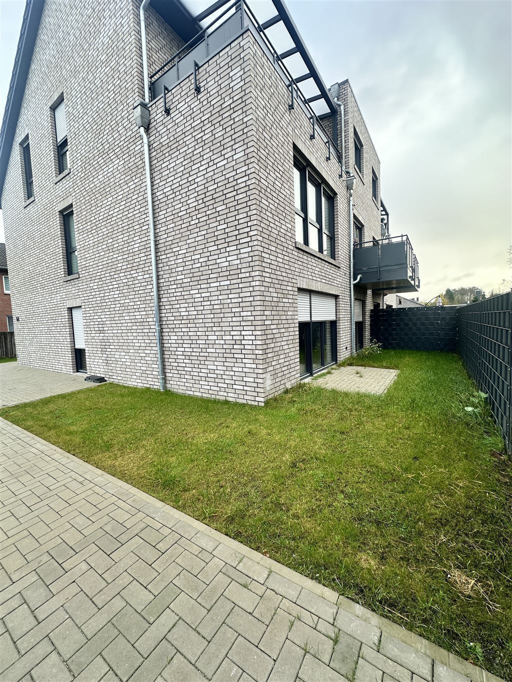 Wohnung zur Miete 900 € 3 Zimmer 78,9 m²<br/>Wohnfläche Dechant-Schulte-Str. 64 Papenburg - Obenende Papenburg 26871